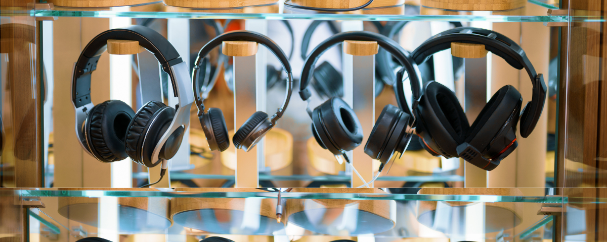 Best Headphone Stores in Pakistan - Hafeez Center Blogs